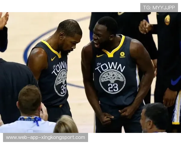 勇士队继续领跑联盟，冲击三连冠，勇士队内最新训练赛